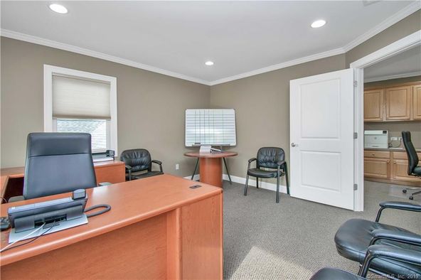 Suite 604 : 85 Felt Rd, South Windsor, CT, 06074